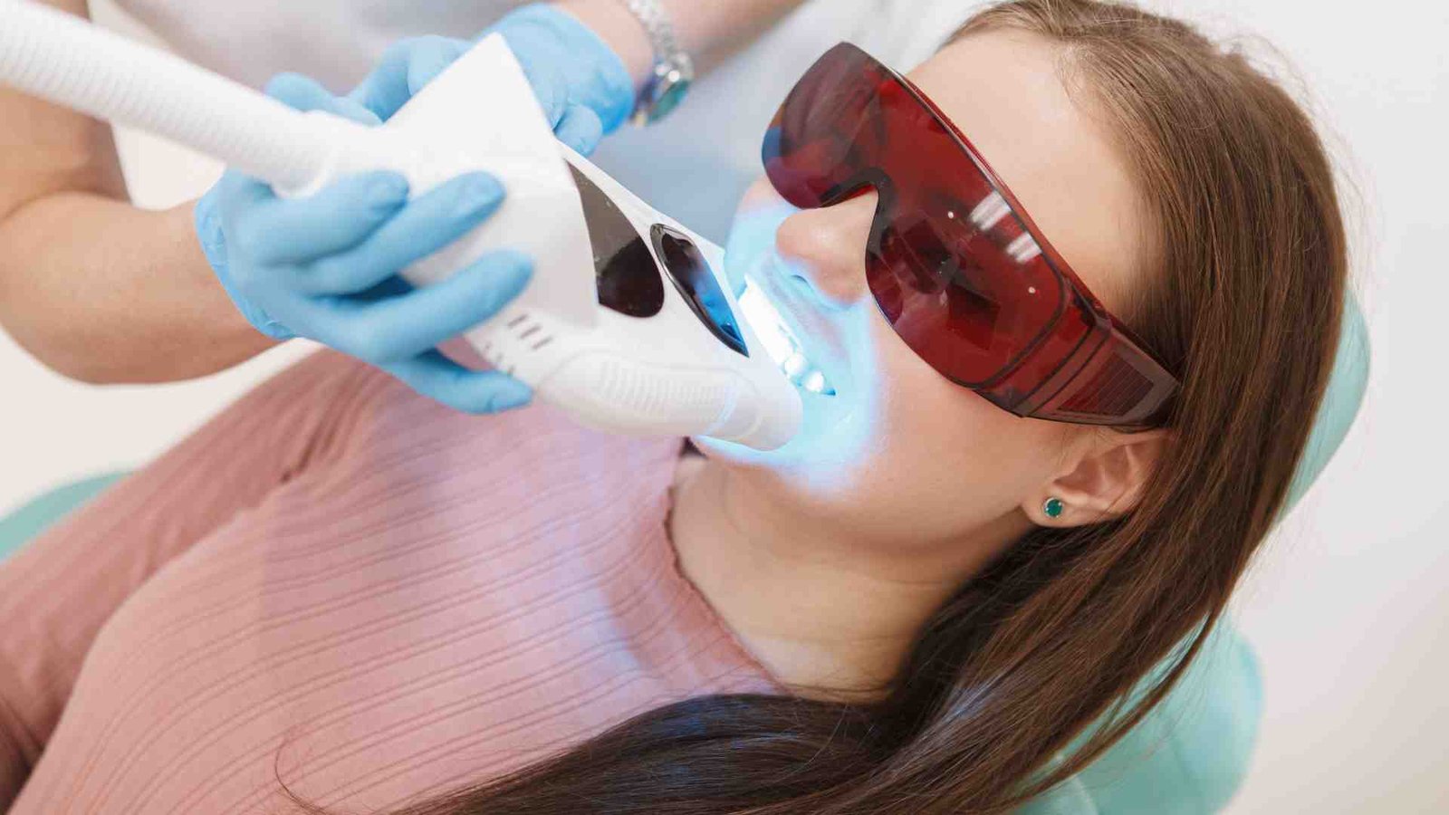 The Best Teeth Whitening Options in Dubai